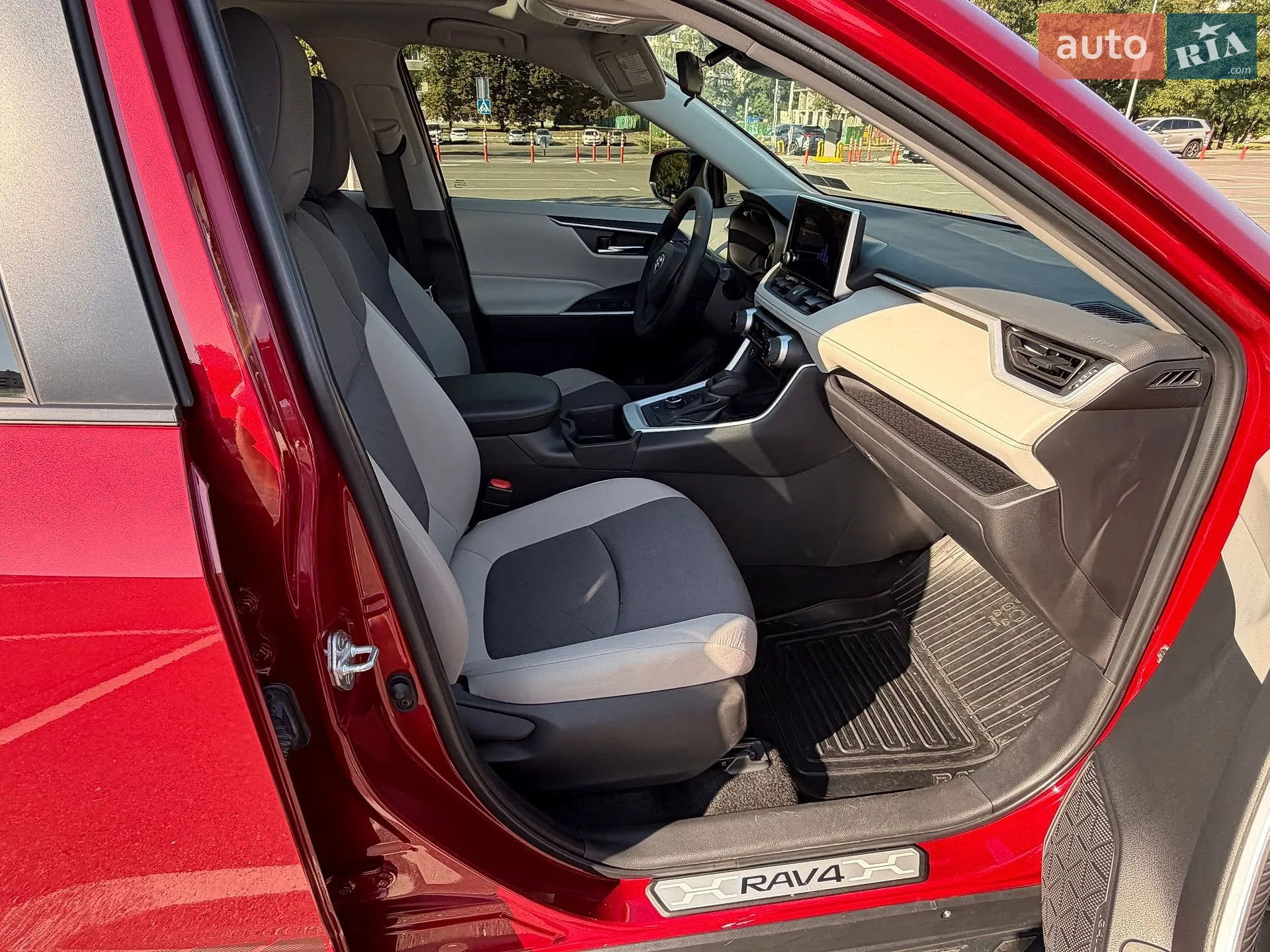 2024 Toyota RAV 4 - мініатюра 18