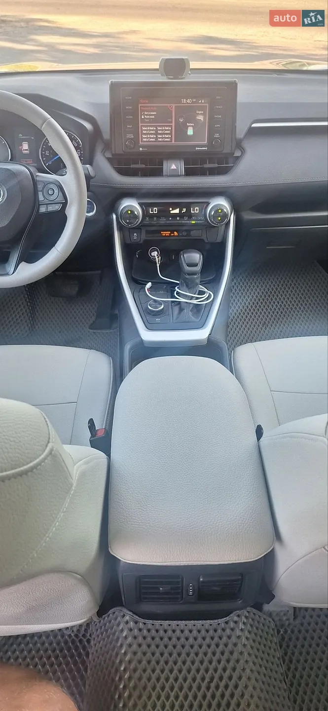 2019 Toyota RAV 4 - мініатюра 20