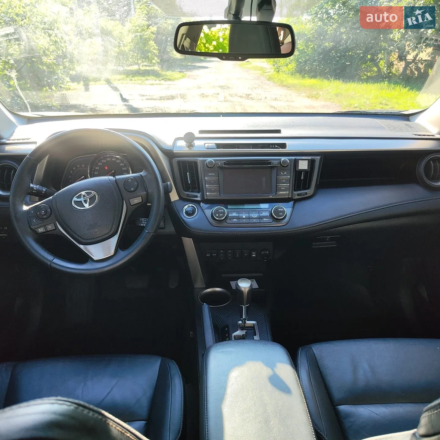 2013 Toyota RAV 4 - мініатюра 9