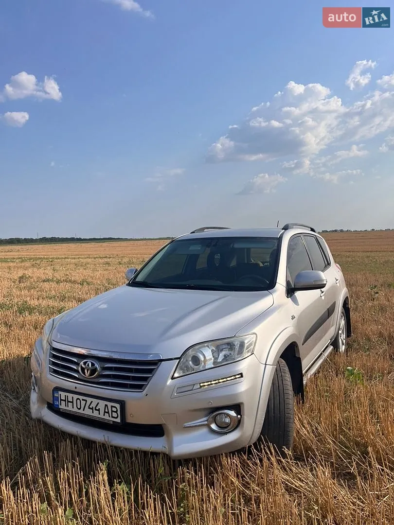 2011 Toyota RAV 4 - мініатюра 3