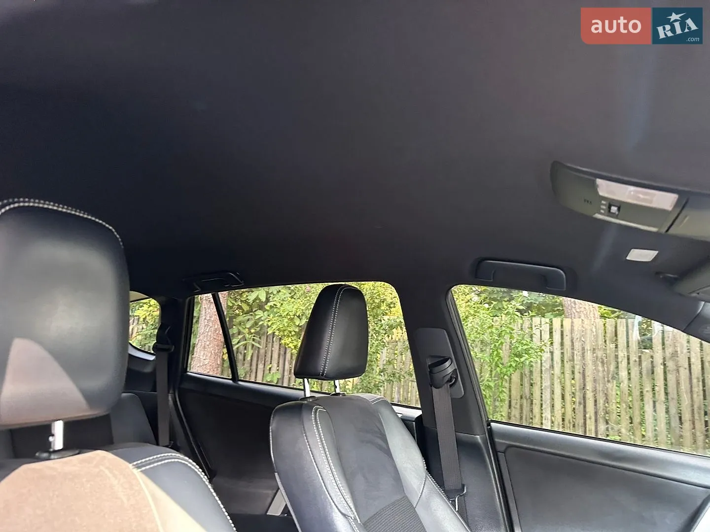 2016 Toyota RAV 4 - мініатюра 10