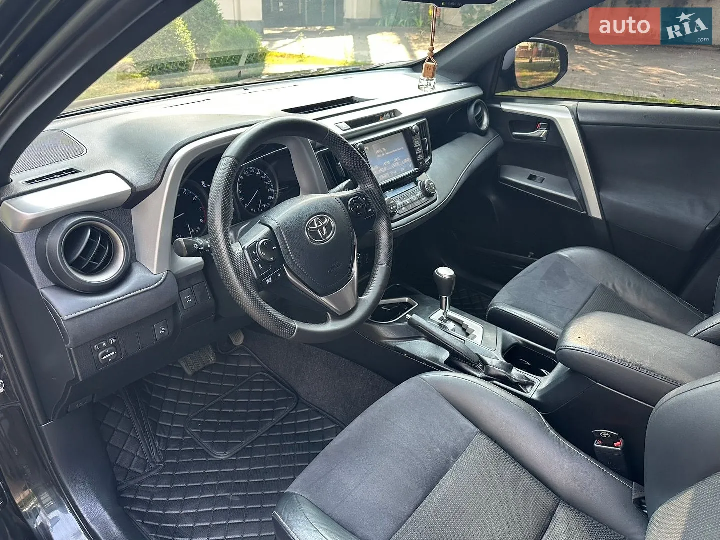 2016 Toyota RAV 4 - мініатюра 73