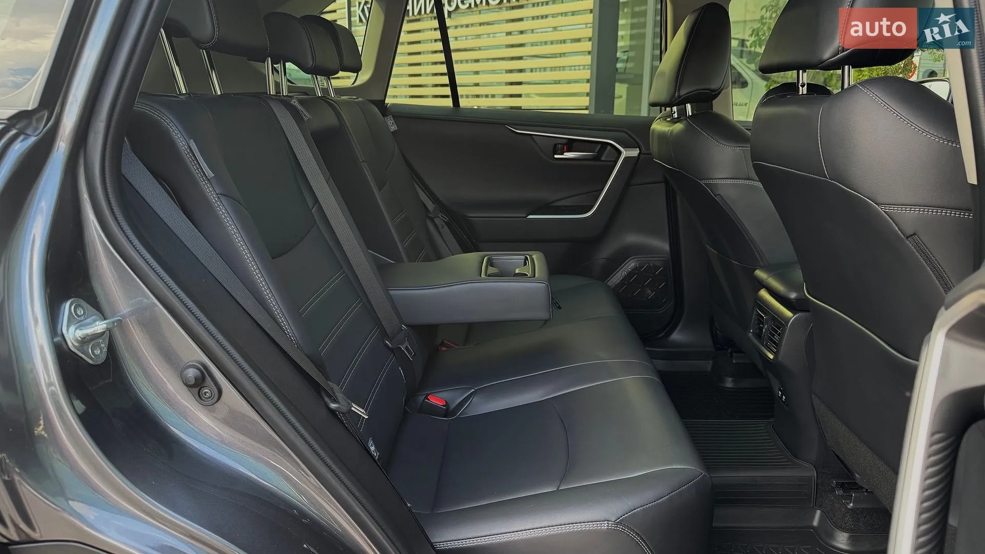 2019 Toyota RAV 4 - мініатюра 15