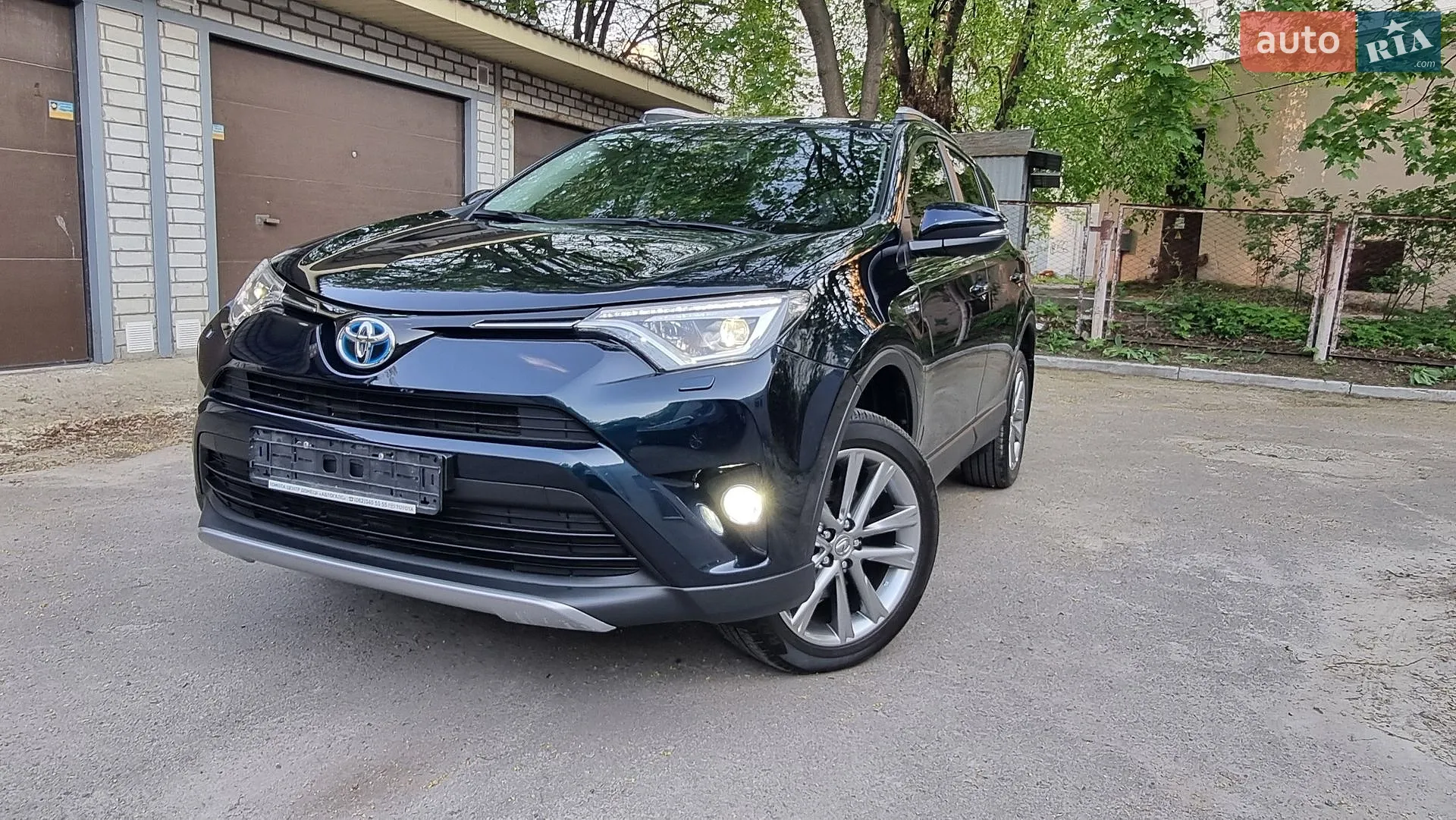 2017 Toyota RAV 4 - мініатюра 4