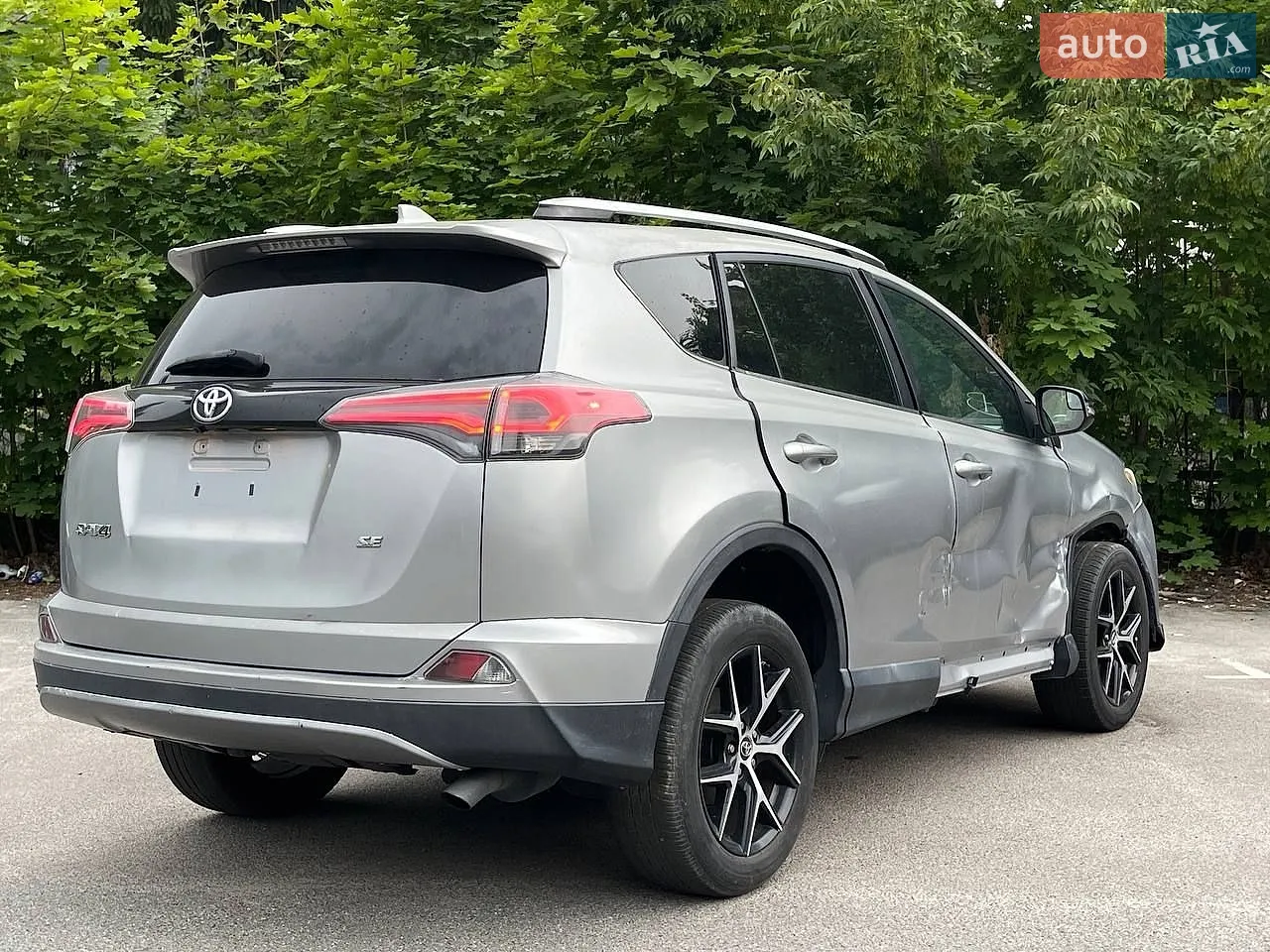 2017 Toyota RAV 4 - мініатюра 9