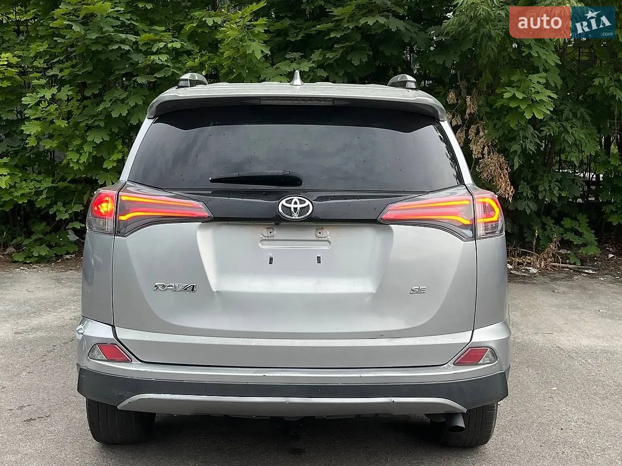 2017 Toyota RAV 4 - мініатюра 10