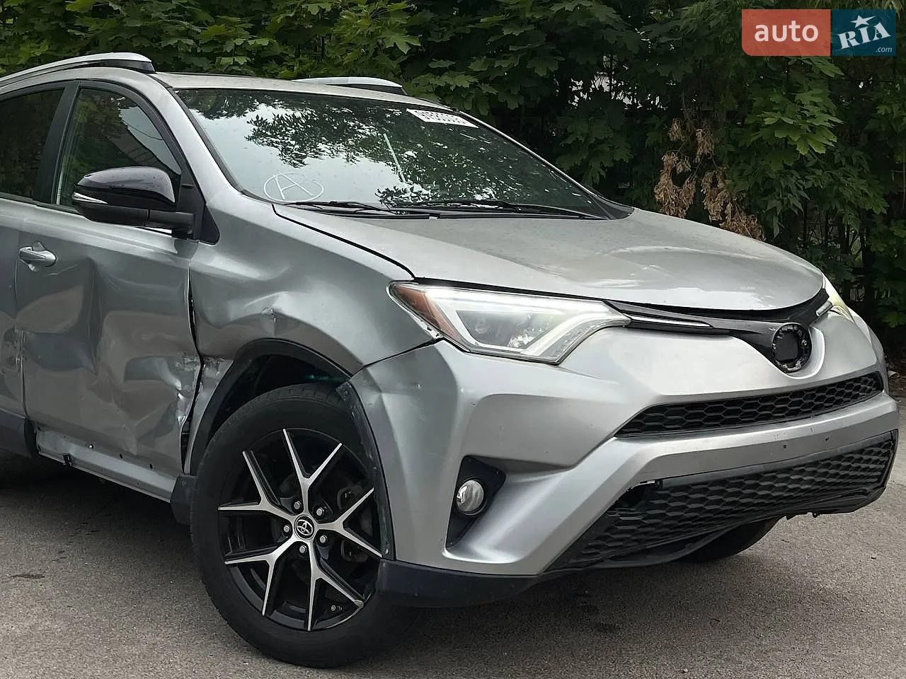 2017 Toyota RAV 4 - мініатюра 2
