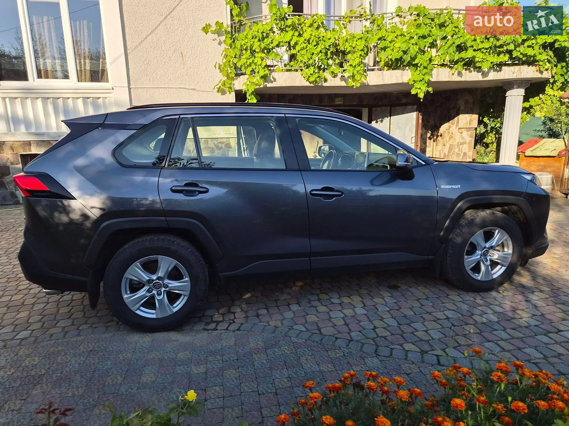 2019 Toyota RAV 4 - мініатюра 11