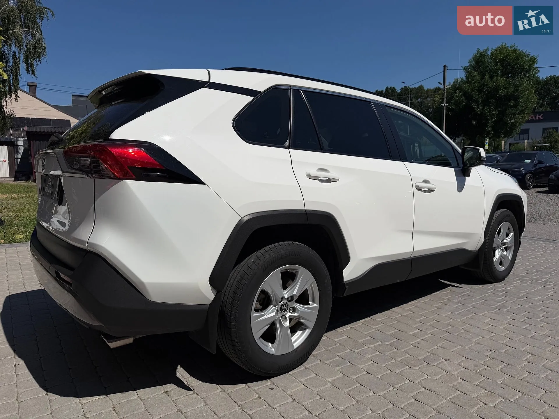 2019 Toyota RAV 4 - мініатюра 13