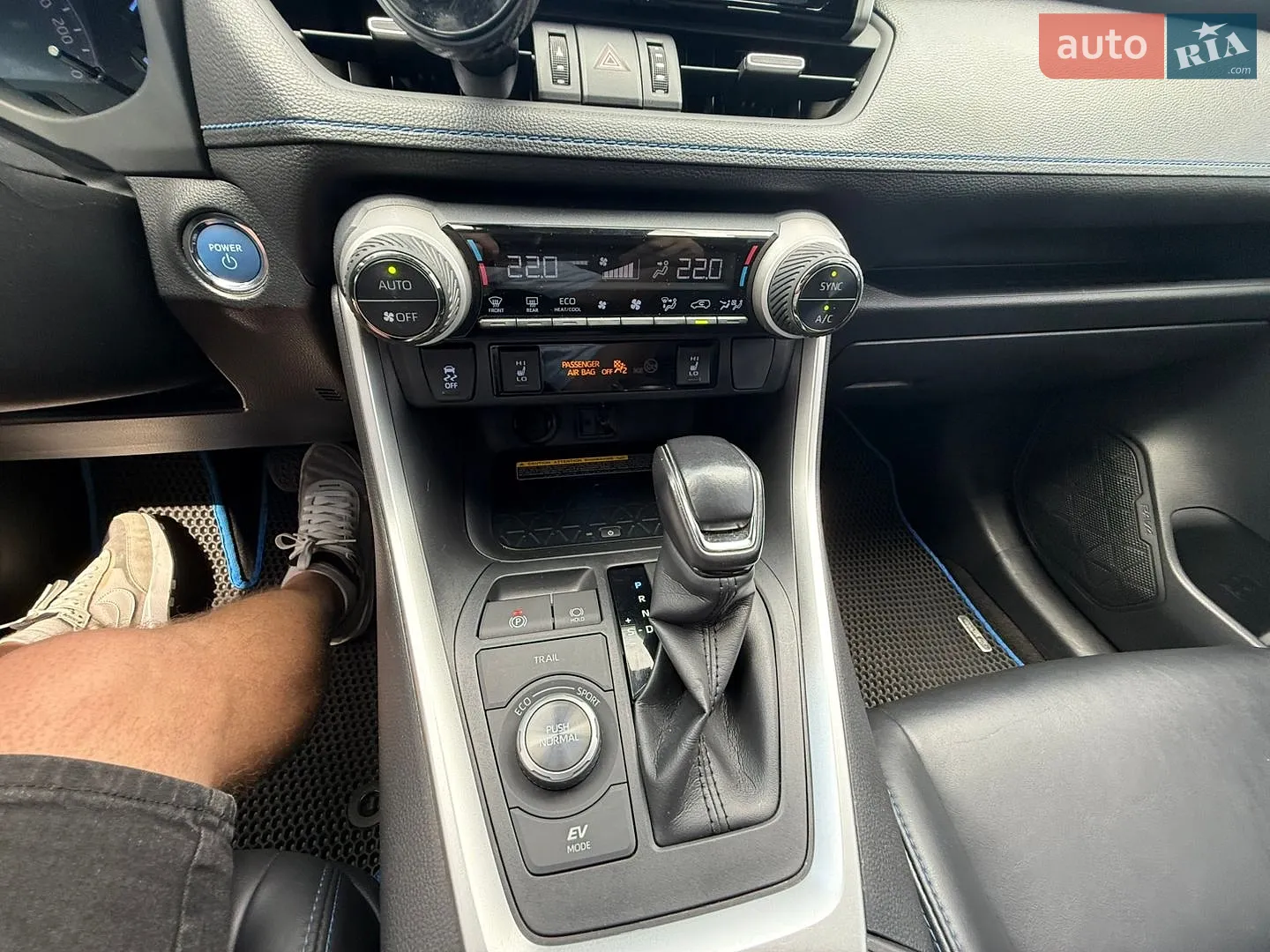 2019 Toyota RAV 4 - мініатюра 24