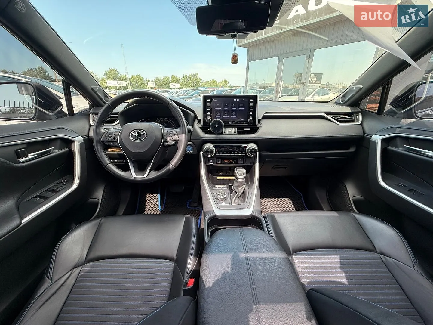 2019 Toyota RAV 4 - мініатюра 26