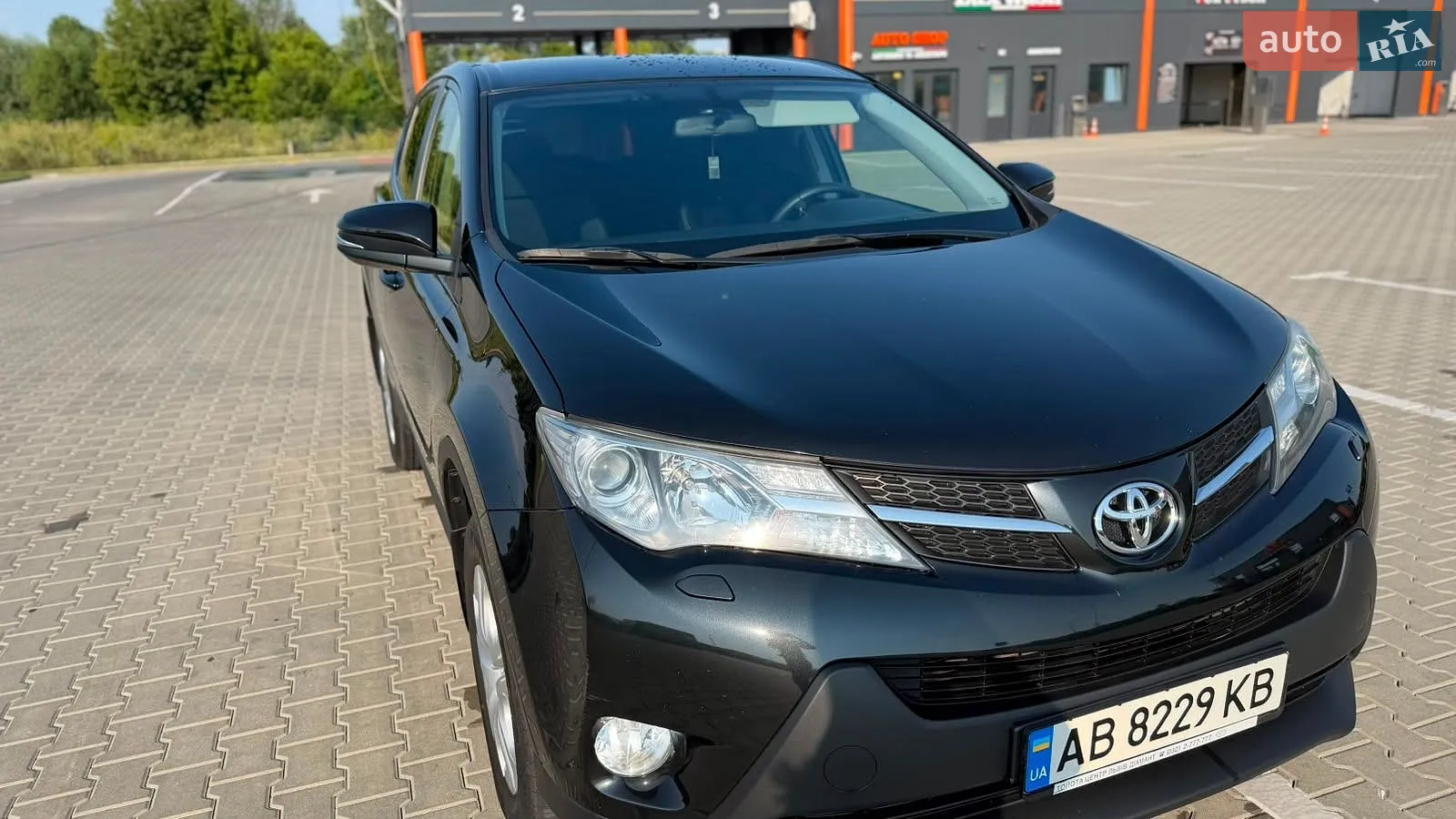 2015 Toyota RAV 4 - мініатюра 3