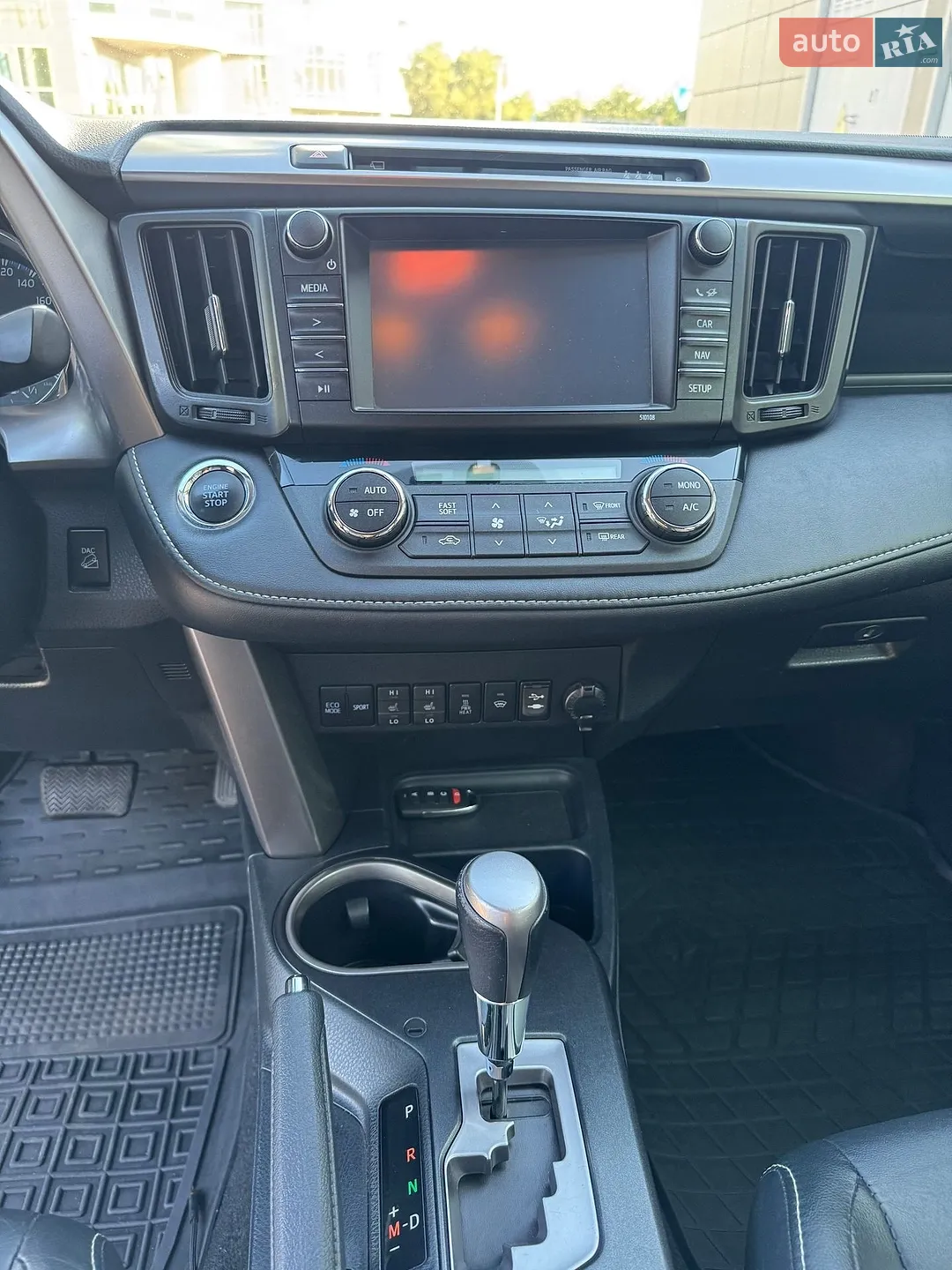 2015 Toyota RAV 4 - мініатюра 16