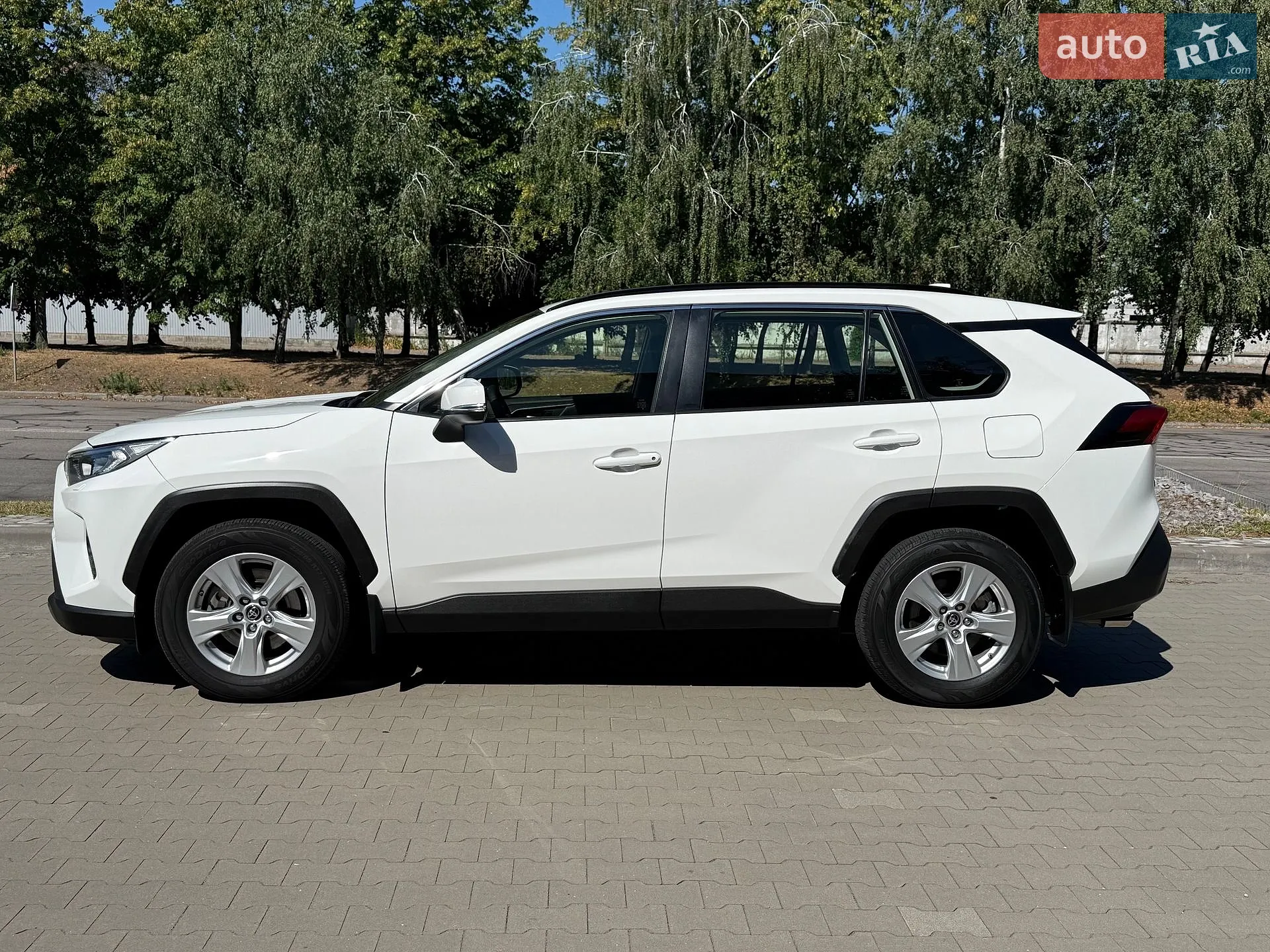 2019 Toyota RAV 4 - мініатюра 5