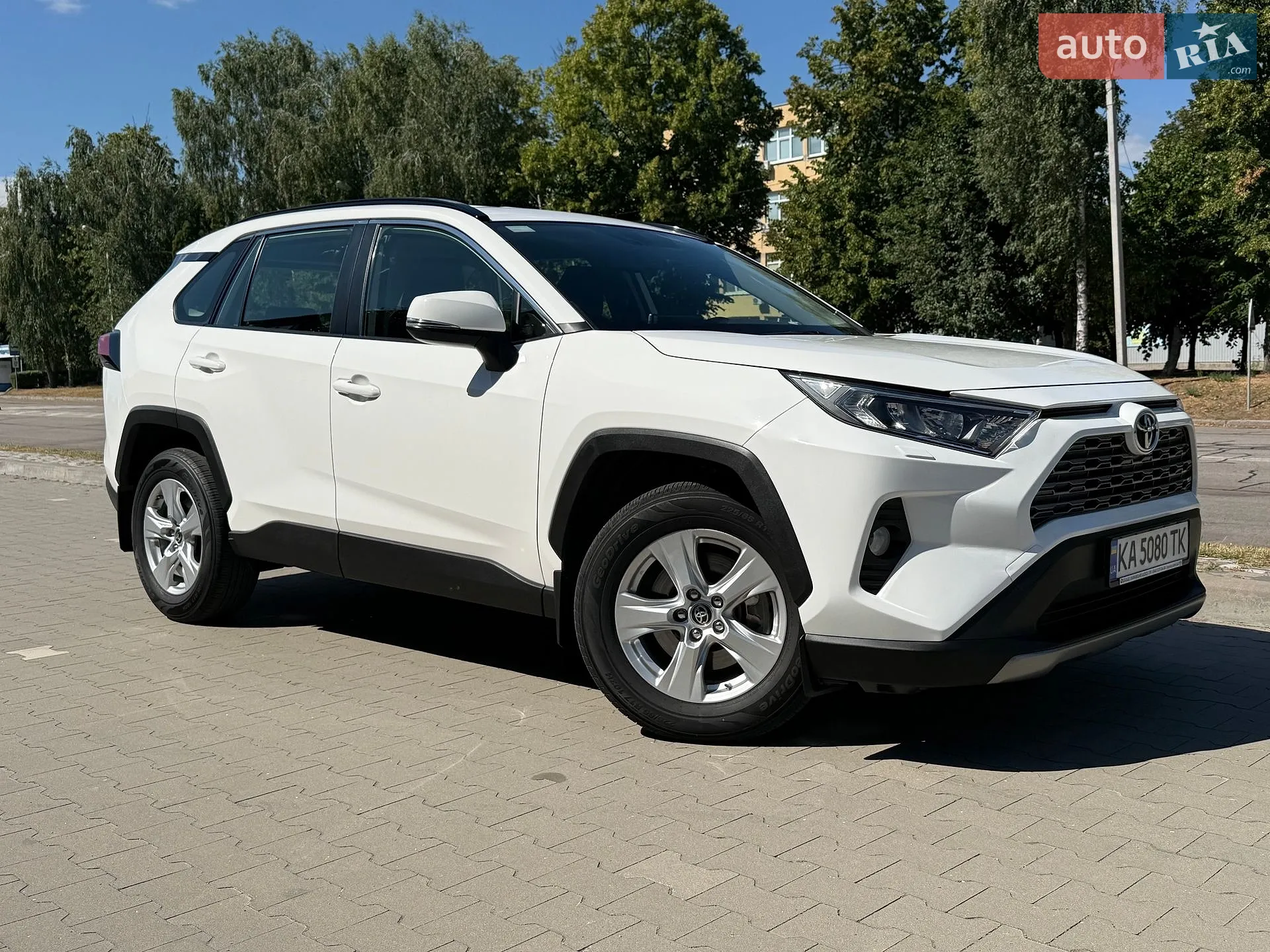 2019 Toyota RAV 4 - мініатюра 10