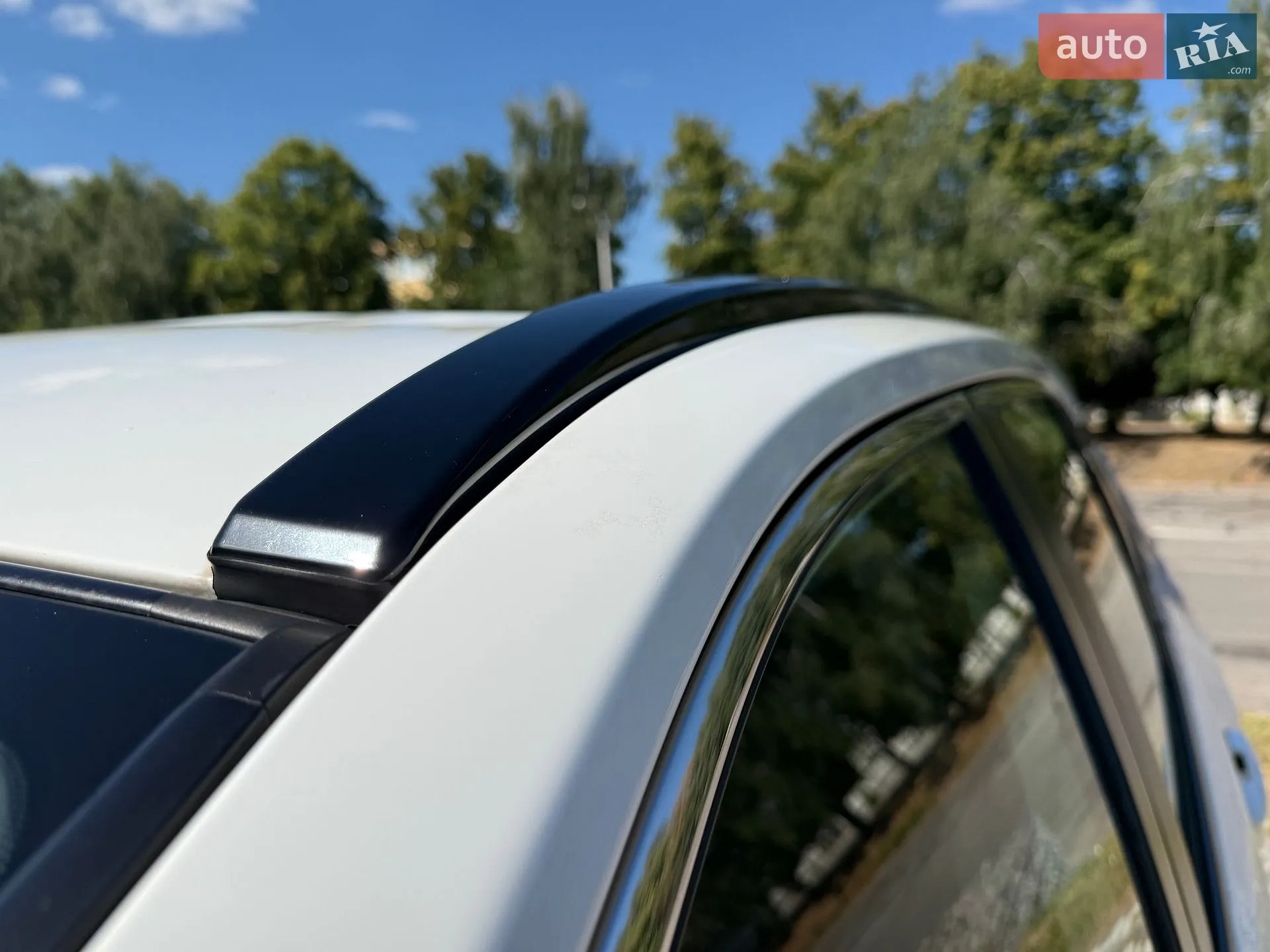 2019 Toyota RAV 4 - мініатюра 18