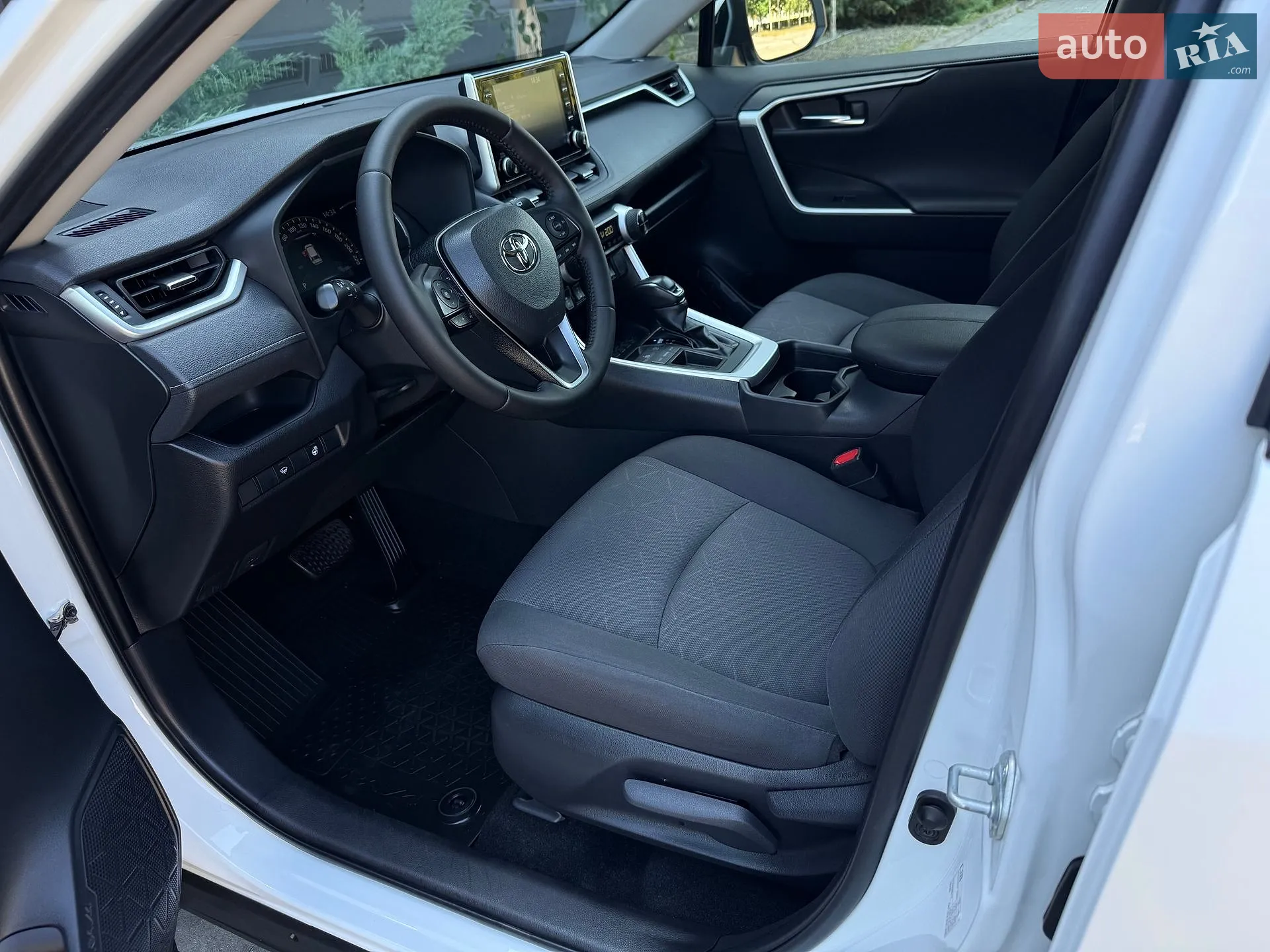 2019 Toyota RAV 4 - мініатюра 40