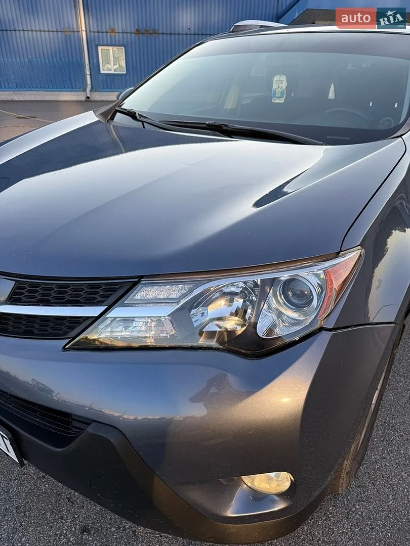 2013 Toyota RAV 4 - мініатюра 15
