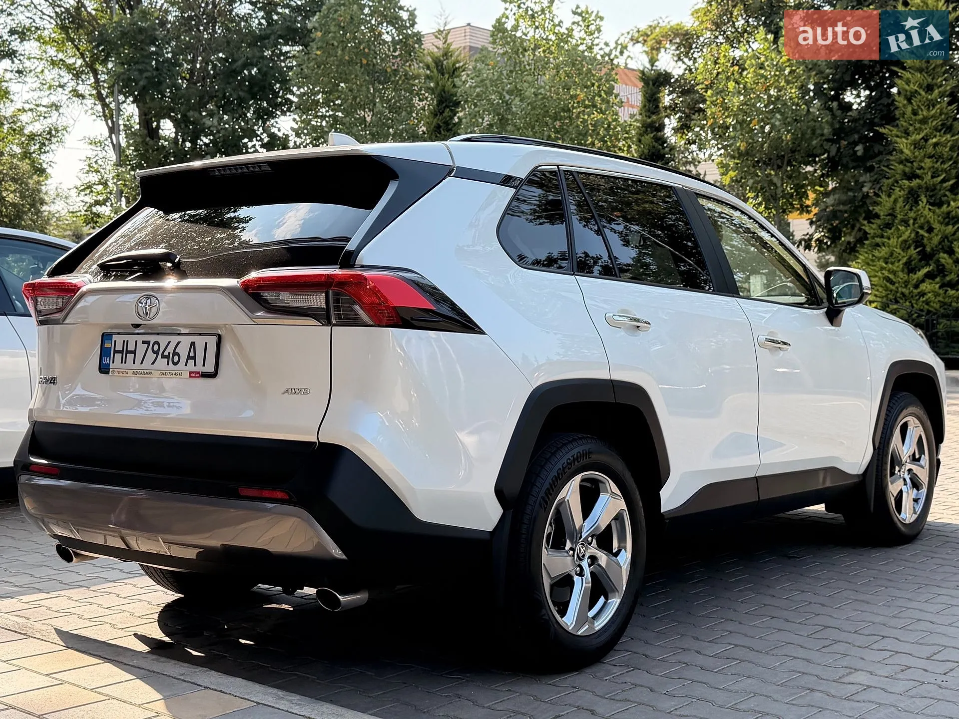 2020 Toyota RAV 4 - мініатюра 8