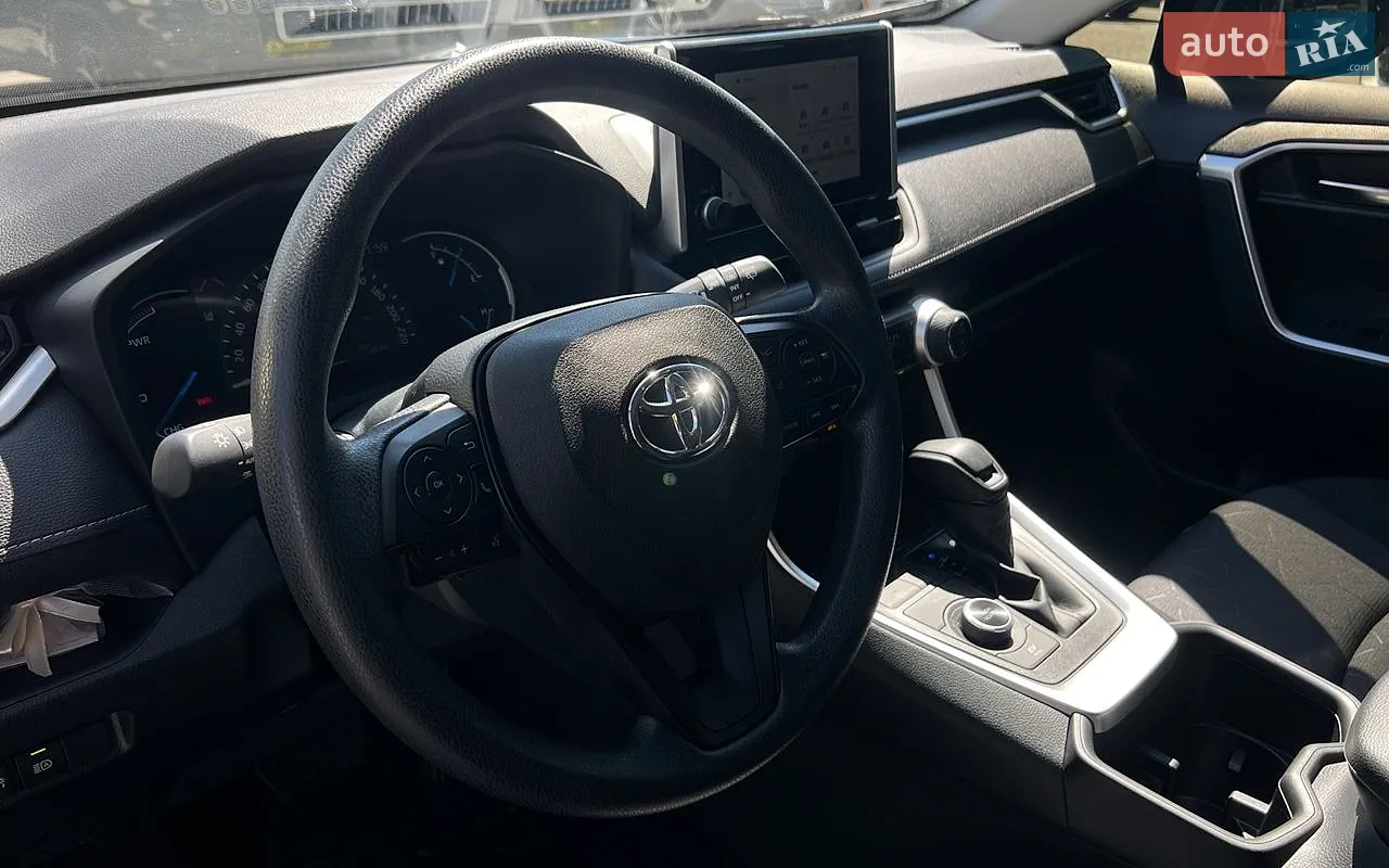 2025 Toyota RAV 4 - мініатюра 10