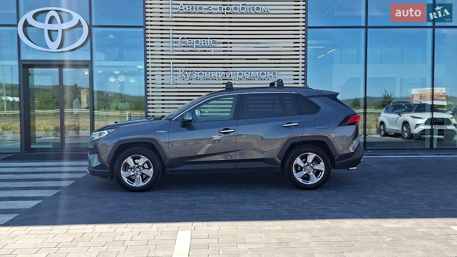 2019 Toyota RAV 4 - мініатюра 3