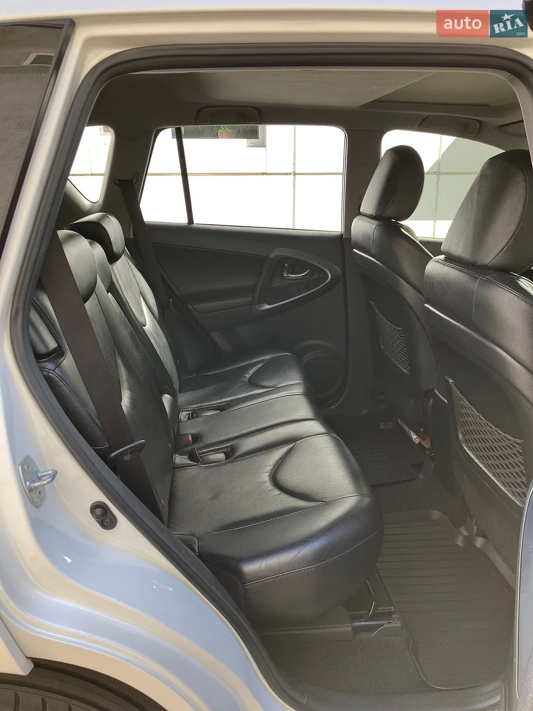 2012 Toyota RAV 4 - мініатюра 10