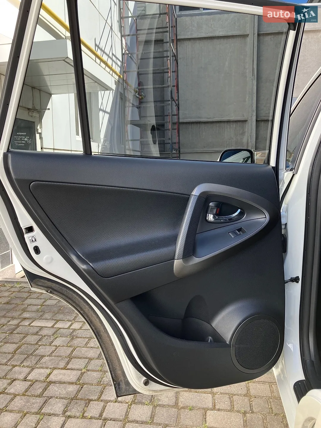 2012 Toyota RAV 4 - мініатюра 13