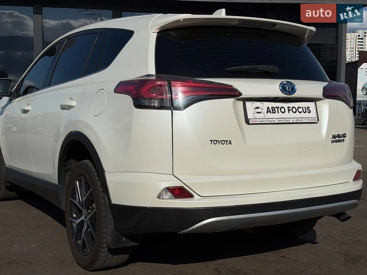 2017 Toyota RAV 4 - мініатюра 6