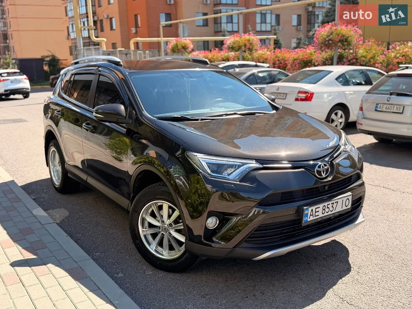 2016 Toyota RAV 4 - мініатюра 10