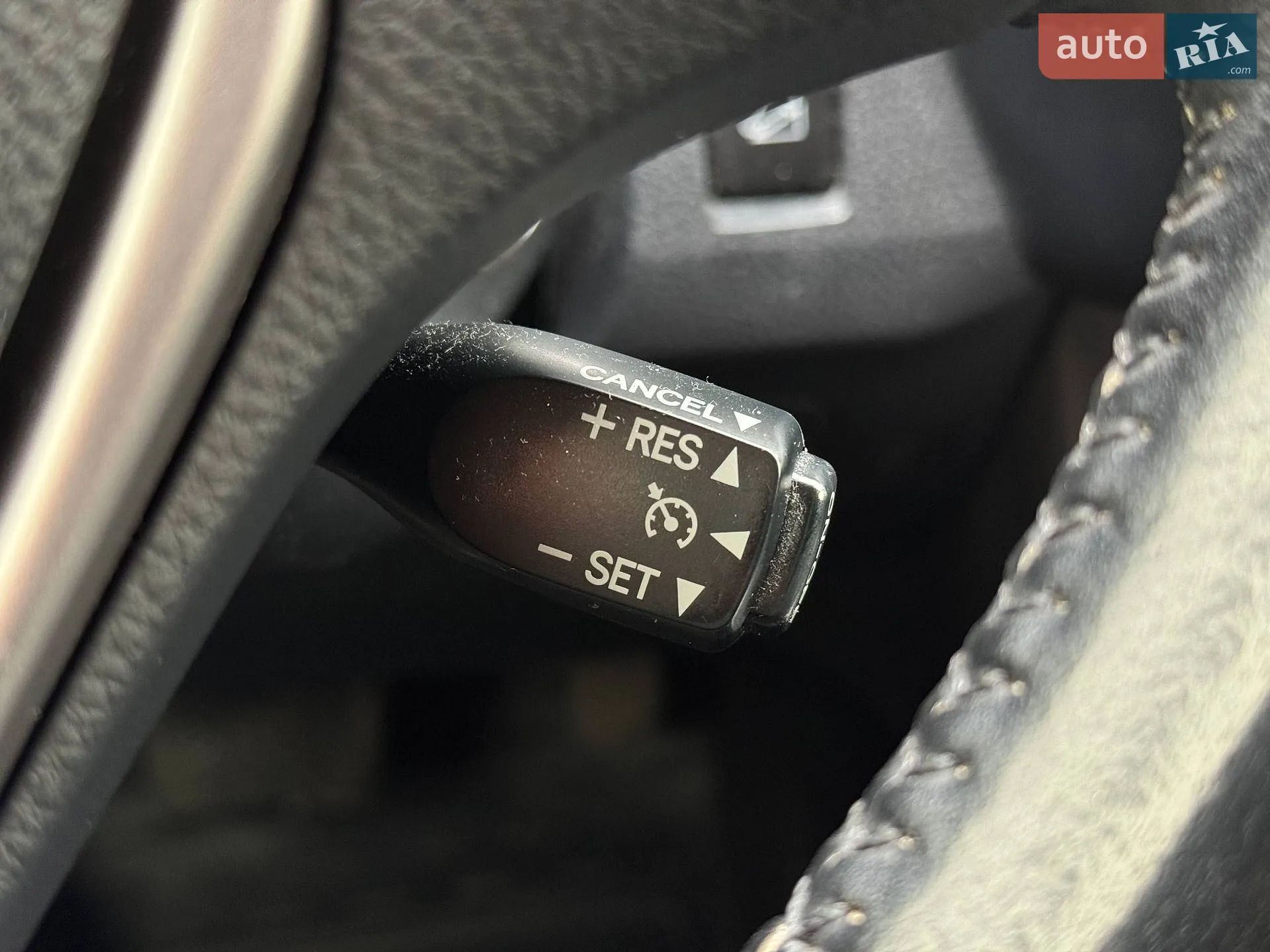 2017 Toyota RAV 4 - мініатюра 24