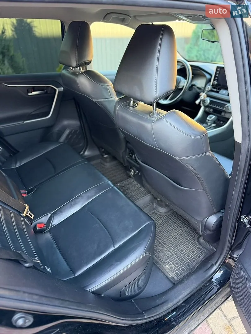 2019 Toyota RAV 4 - мініатюра 10
