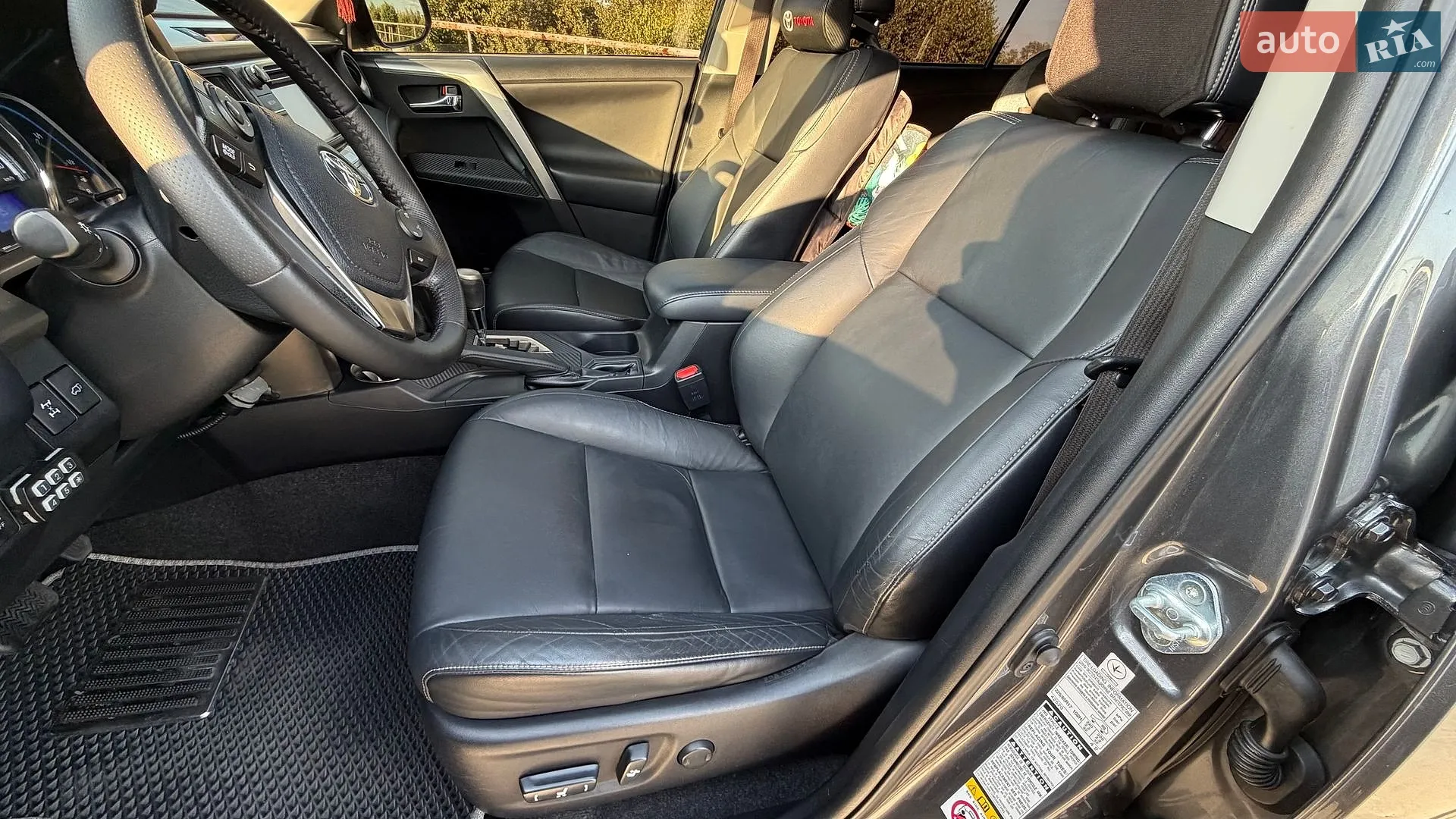 2013 Toyota RAV 4 - мініатюра 16