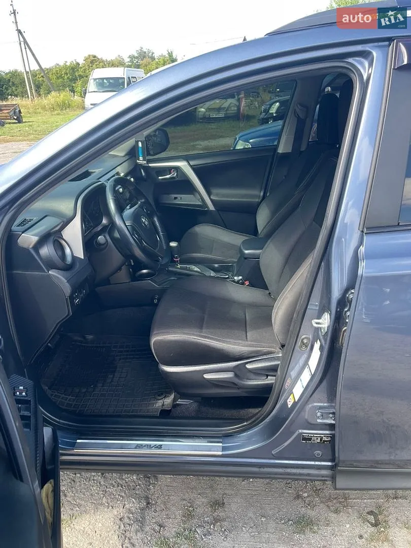 2014 Toyota RAV 4 - мініатюра 4