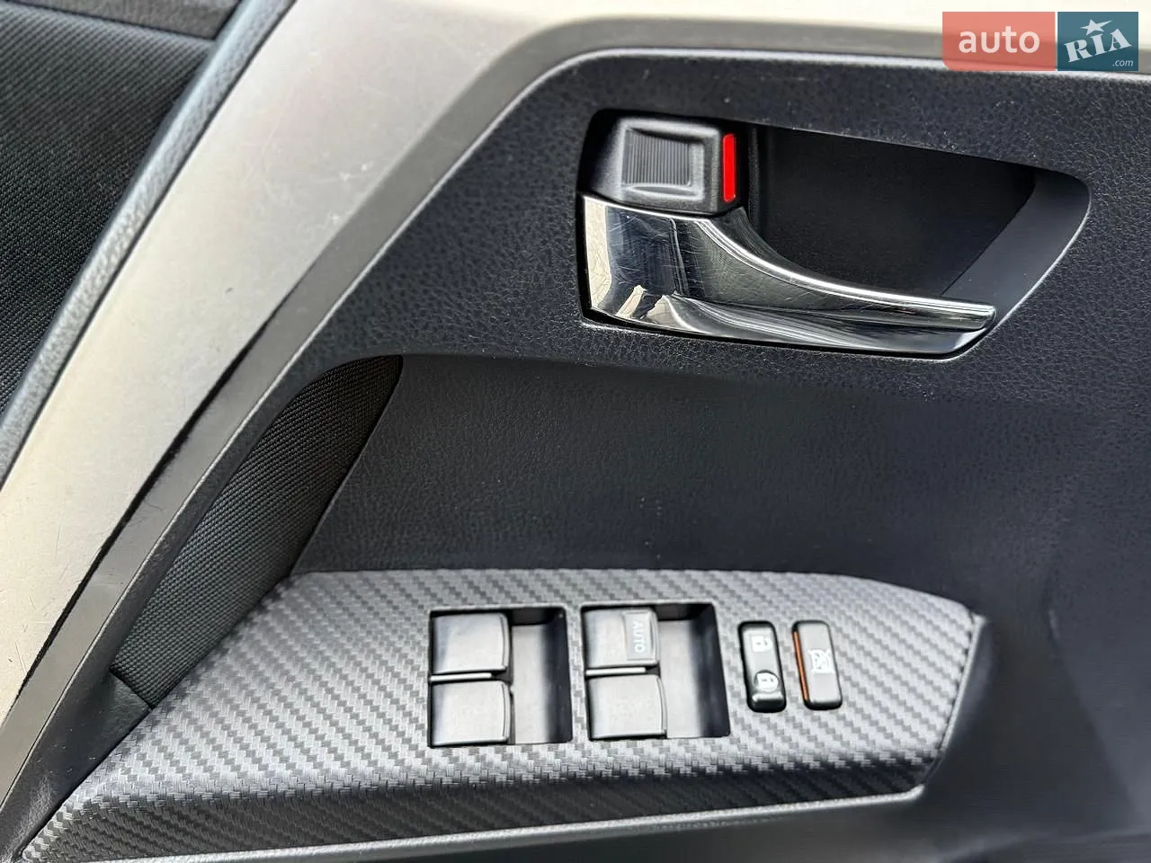 2013 Toyota RAV 4 - мініатюра 20