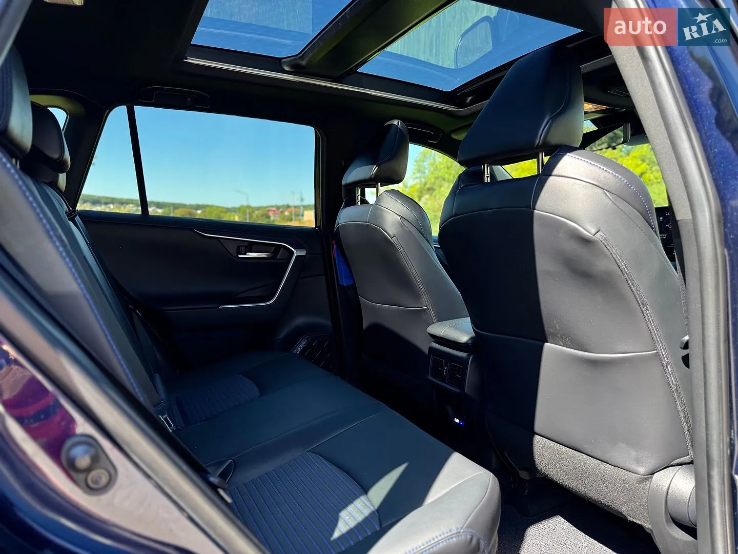 2021 Toyota RAV 4 - мініатюра 27