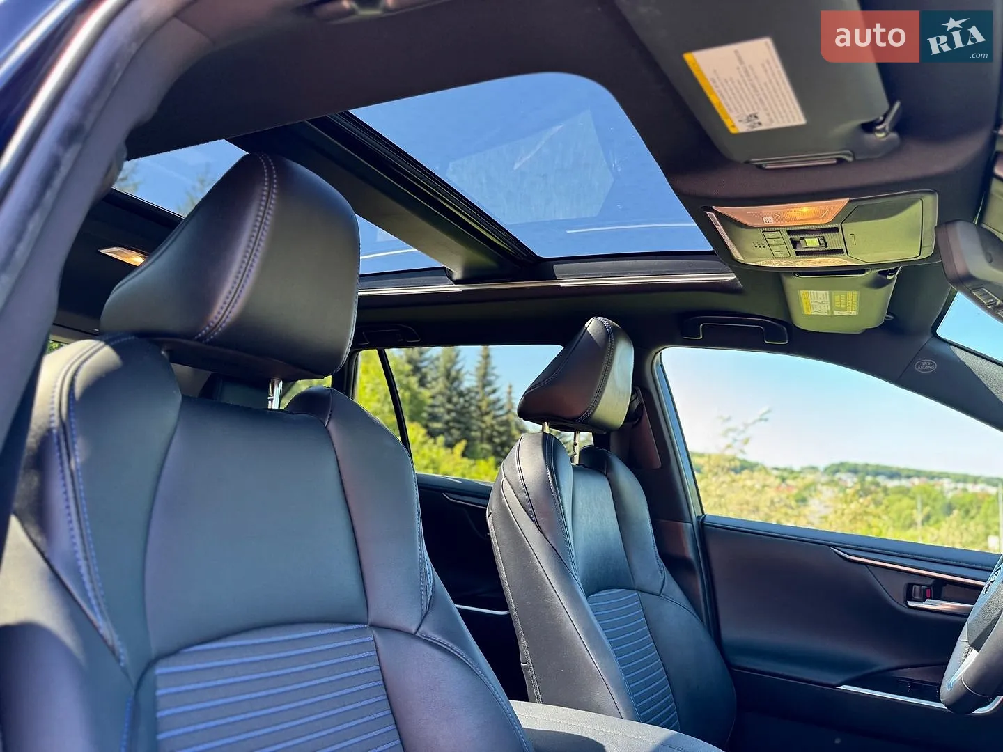 2021 Toyota RAV 4 - мініатюра 24