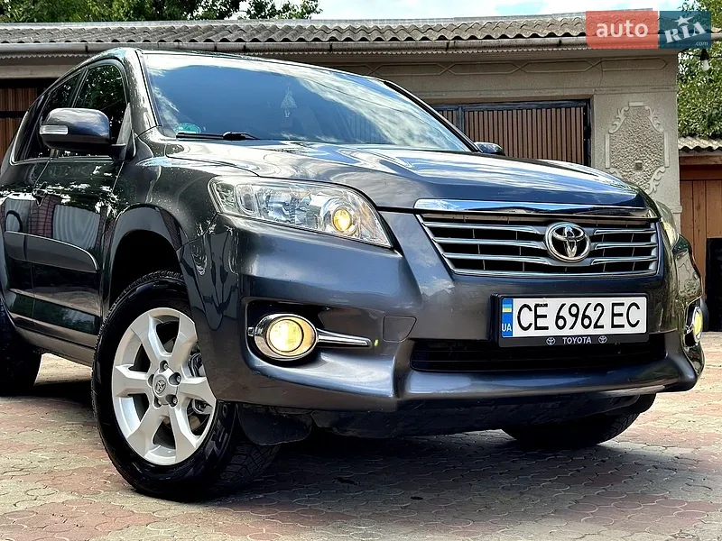 Toyota RAV4 2010
