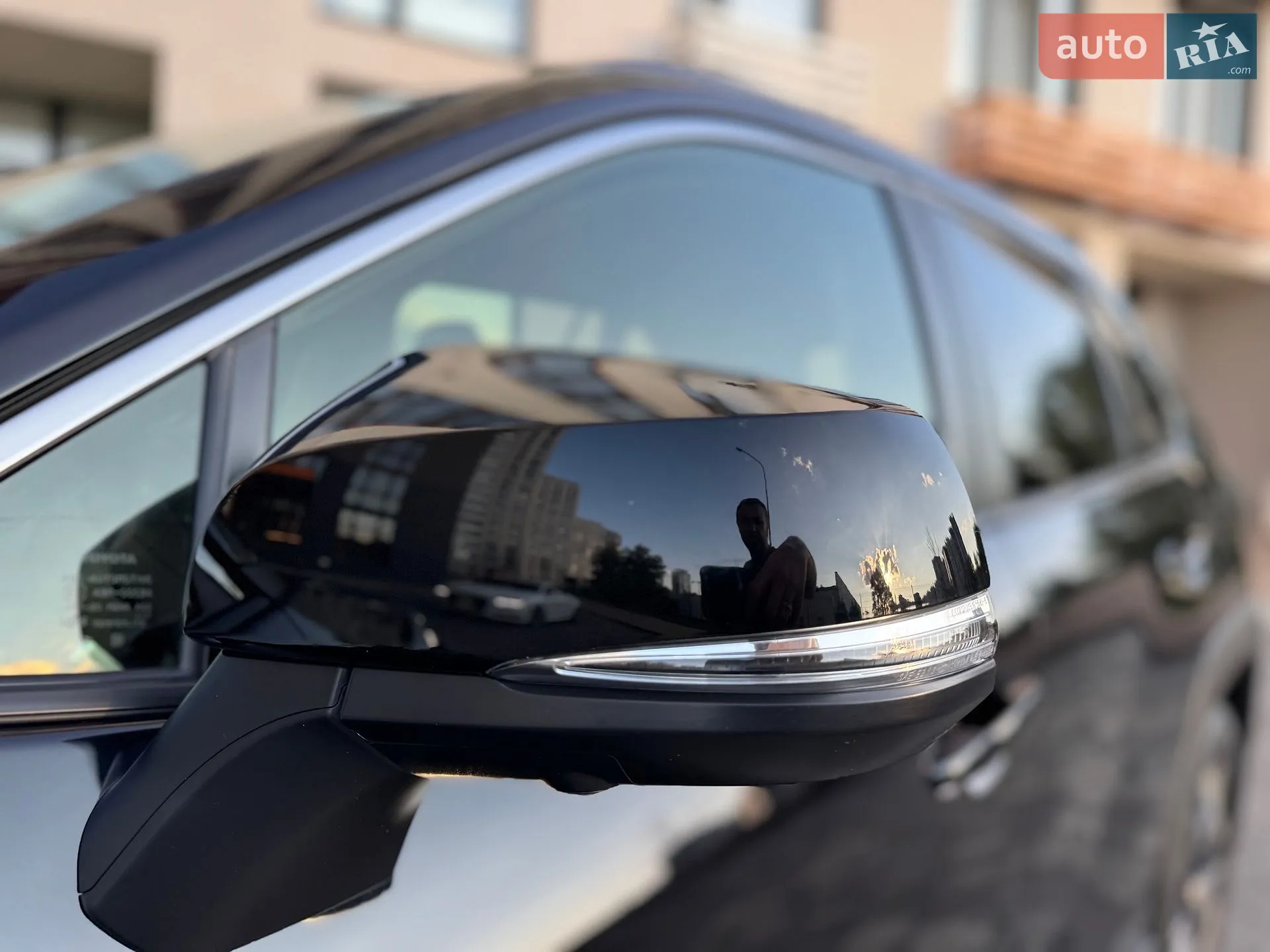 2022 Toyota RAV 4 - мініатюра 14