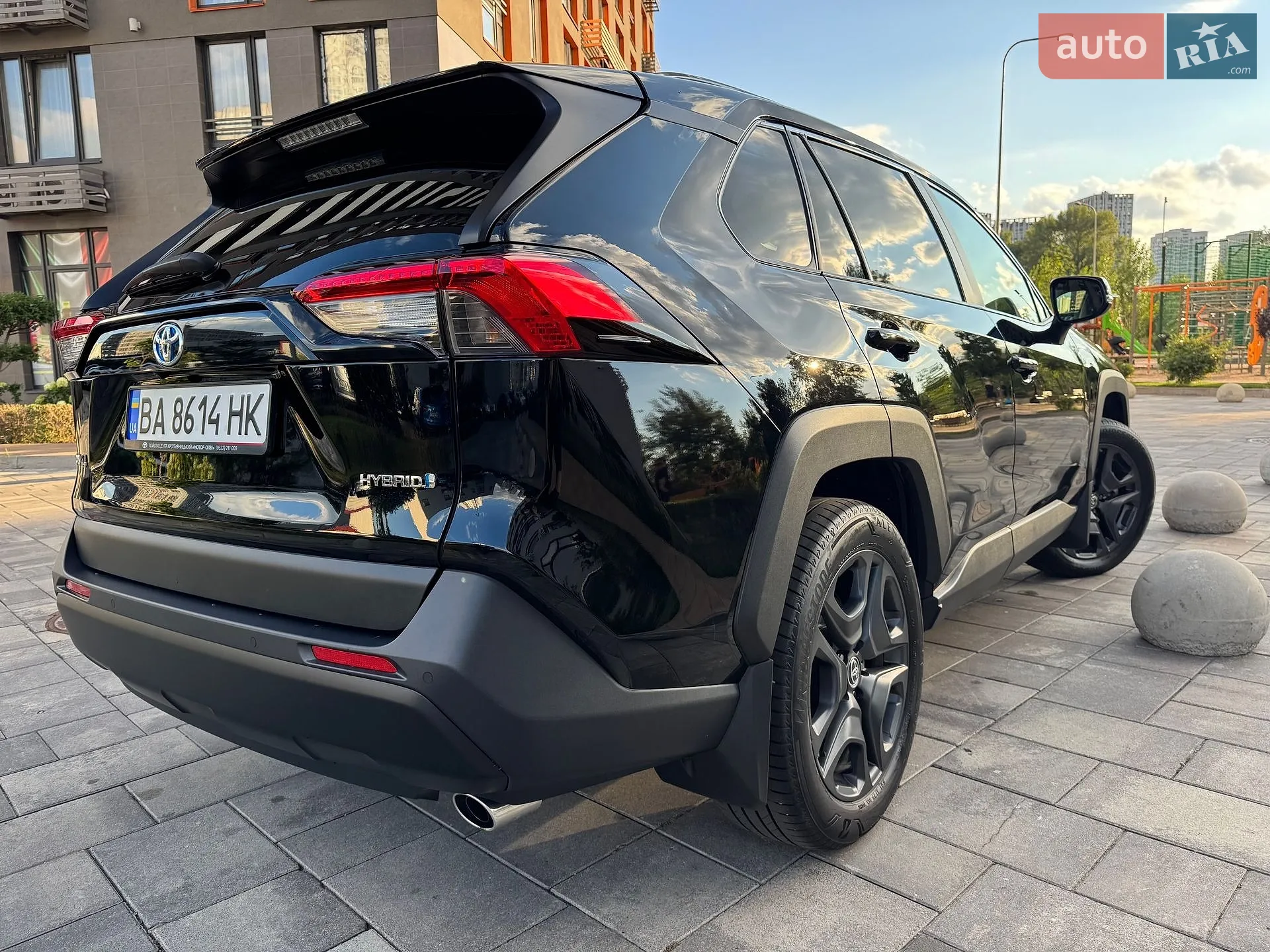 2022 Toyota RAV 4 - мініатюра 19