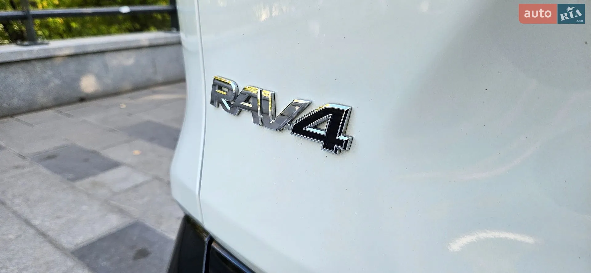 2019 Toyota RAV 4 - мініатюра 21