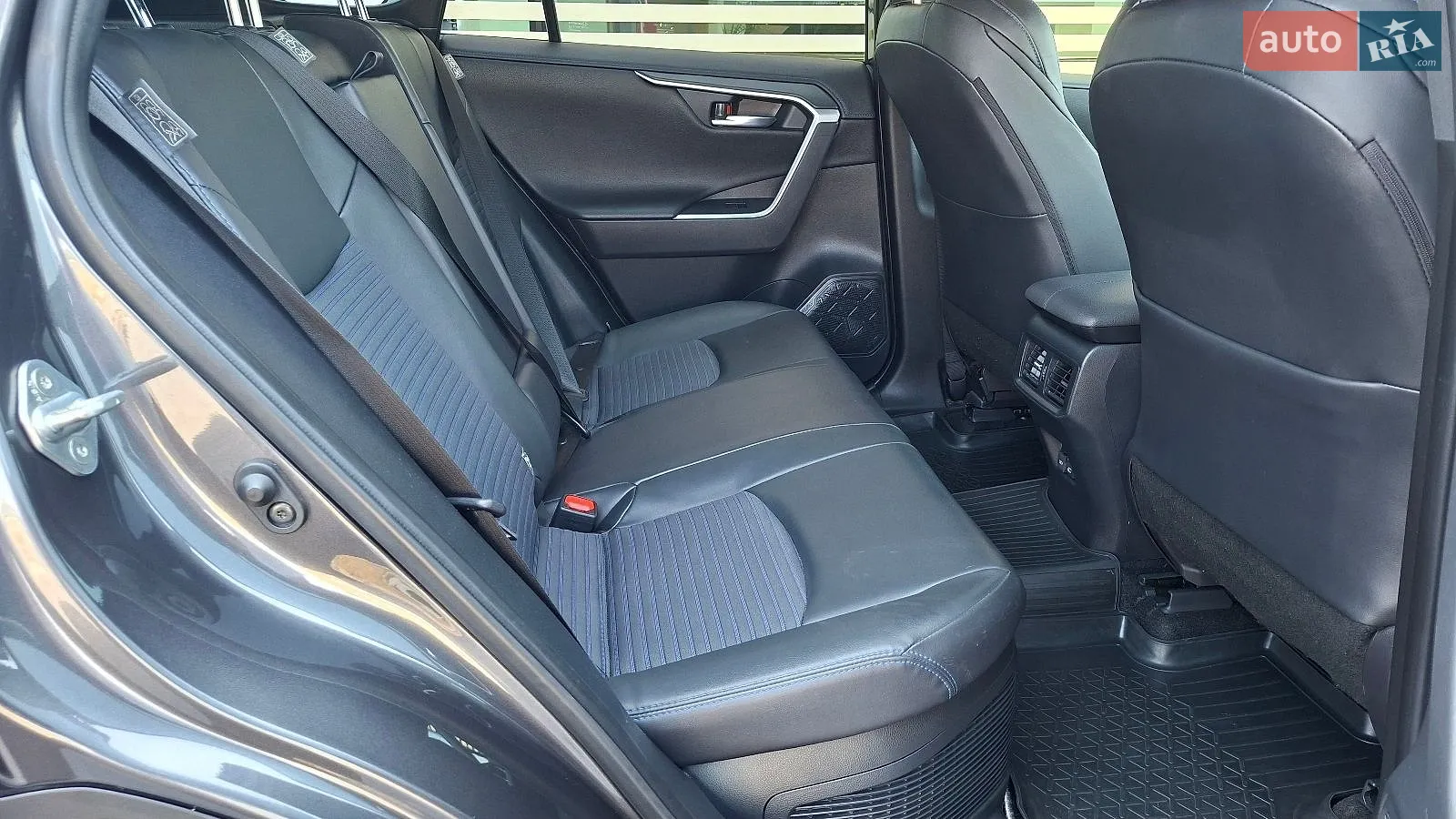 2024 Toyota RAV 4 - мініатюра 10