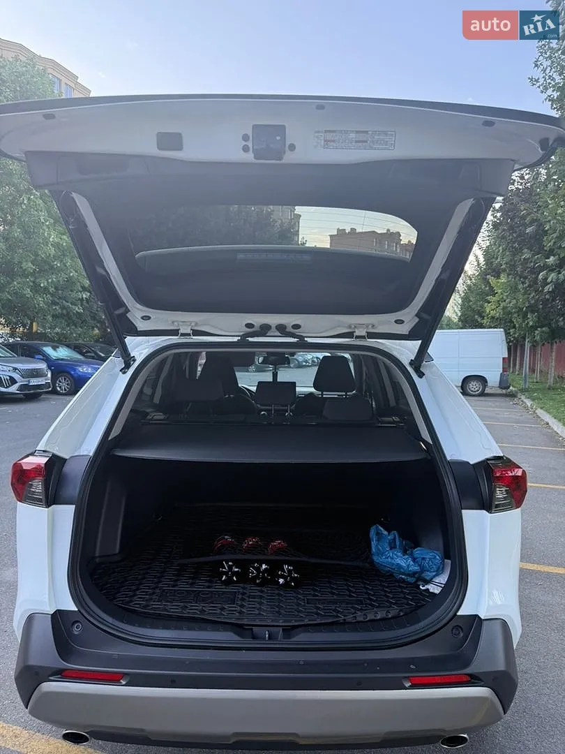 2023 Toyota RAV 4 - мініатюра 11