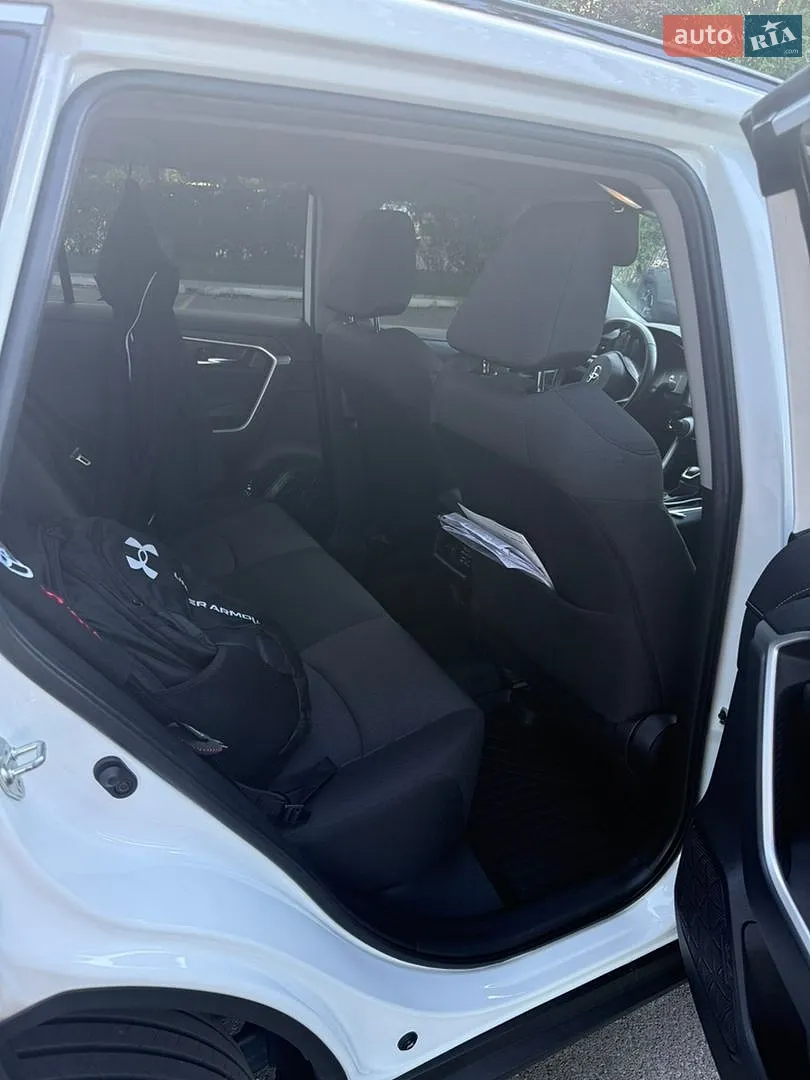 2023 Toyota RAV 4 - мініатюра 12