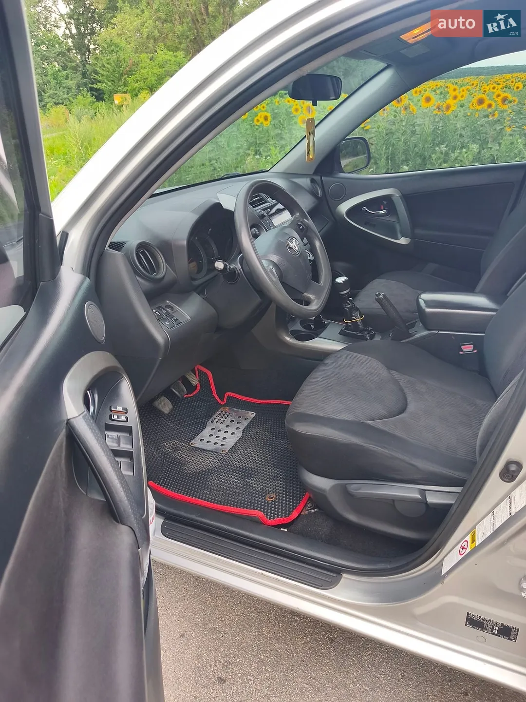 2010 Toyota RAV 4 - мініатюра 17