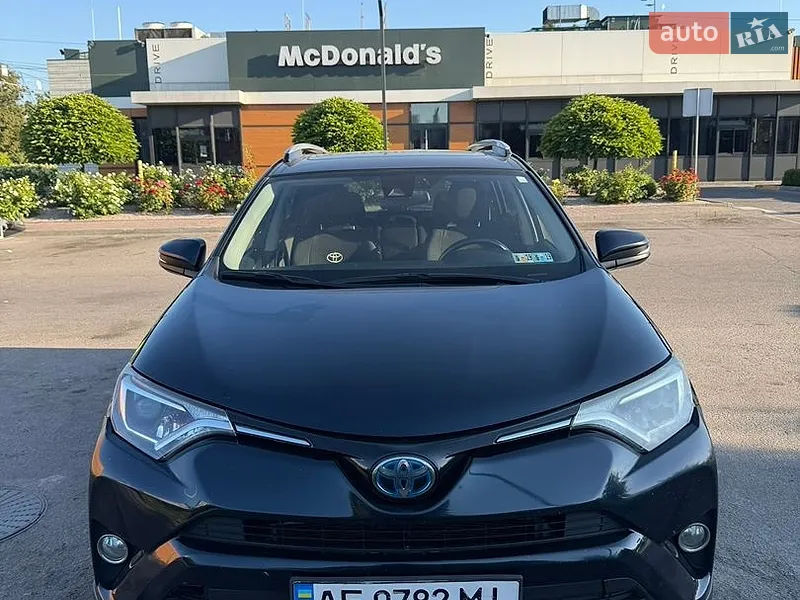 Toyota RAV4 2017