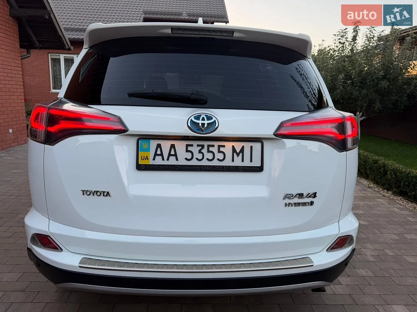 2017 Toyota RAV 4 - мініатюра 12