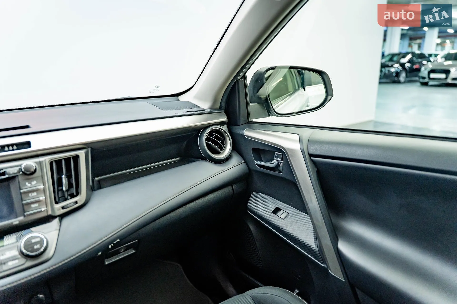 2013 Toyota RAV 4 - мініатюра 12