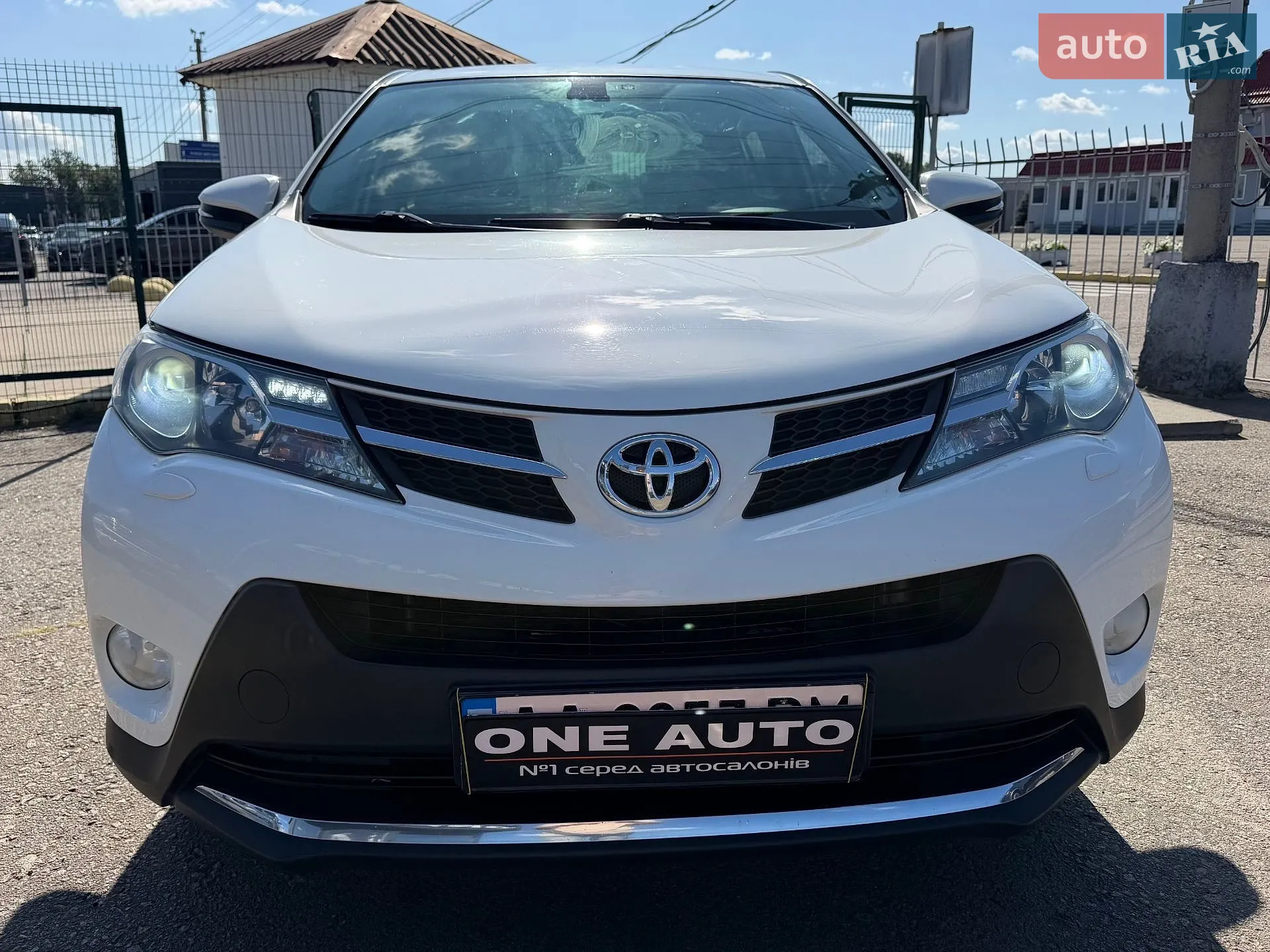 2013 Toyota RAV 4 - мініатюра 3