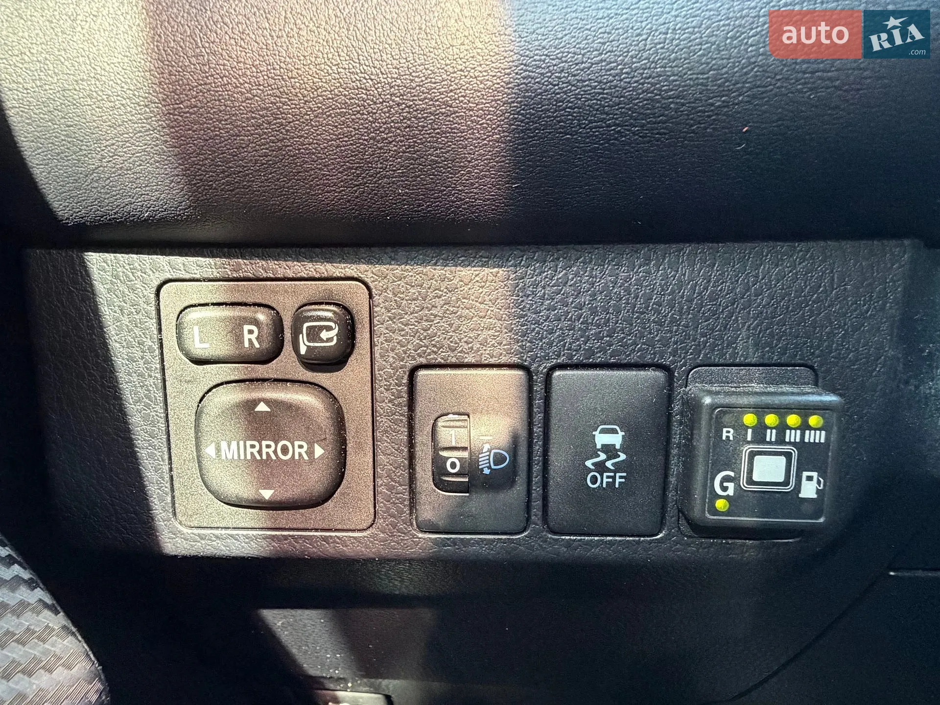 2013 Toyota RAV 4 - мініатюра 24