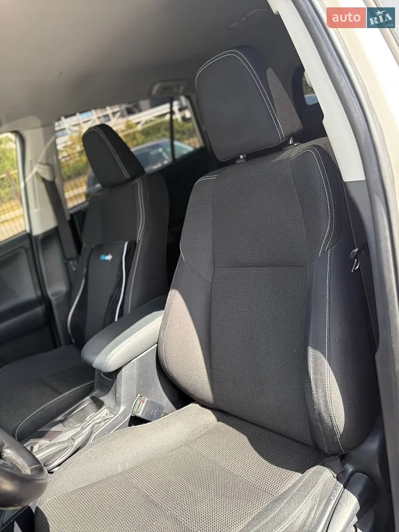 2016 Toyota RAV 4 - мініатюра 15